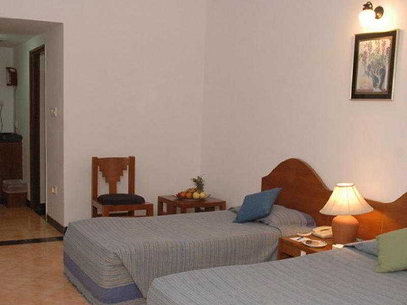 Shikara Beach Resort Cavelossim Kültér fotó