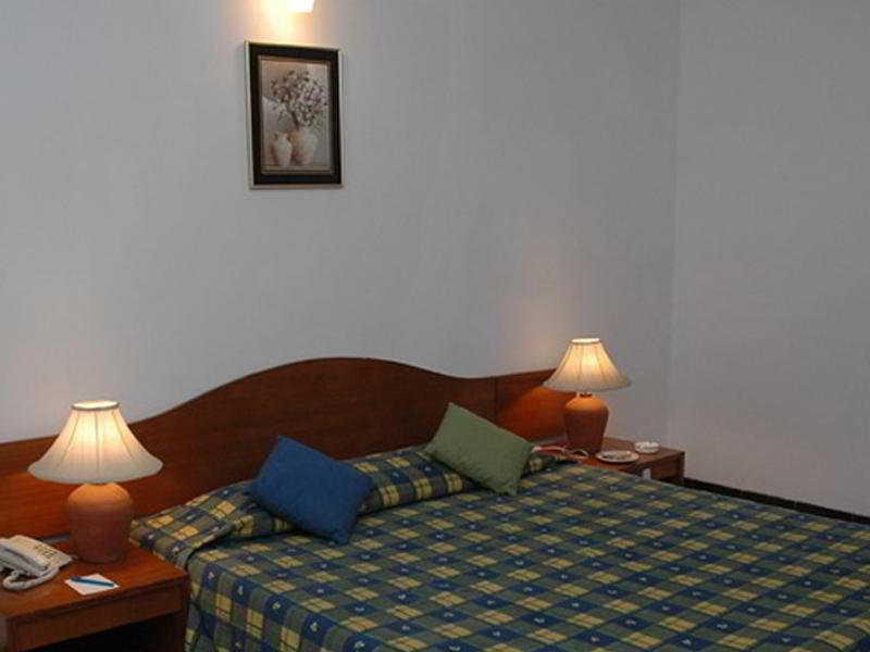 Shikara Beach Resort Cavelossim Kültér fotó