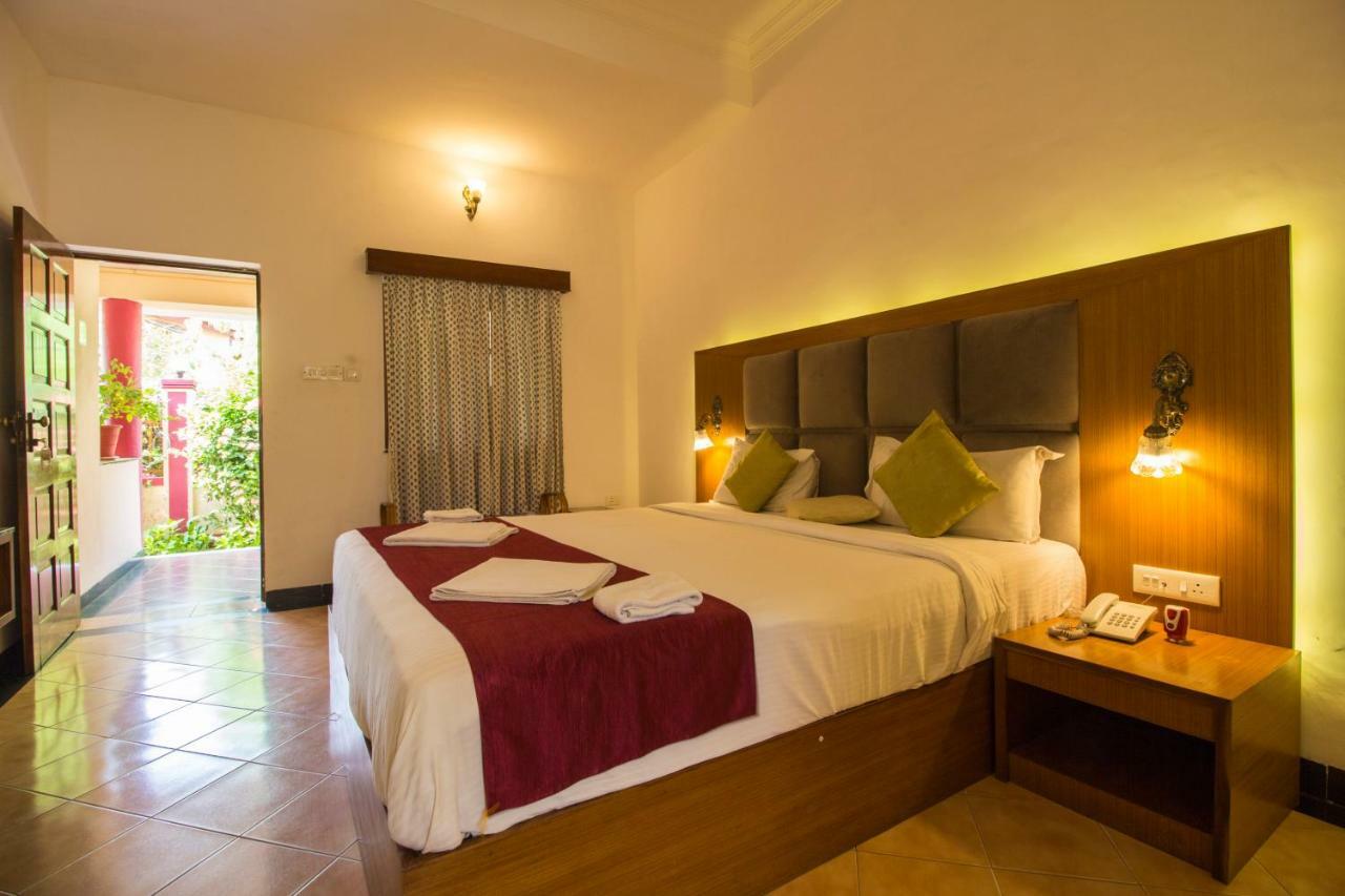 Shikara Beach Resort Cavelossim Kültér fotó