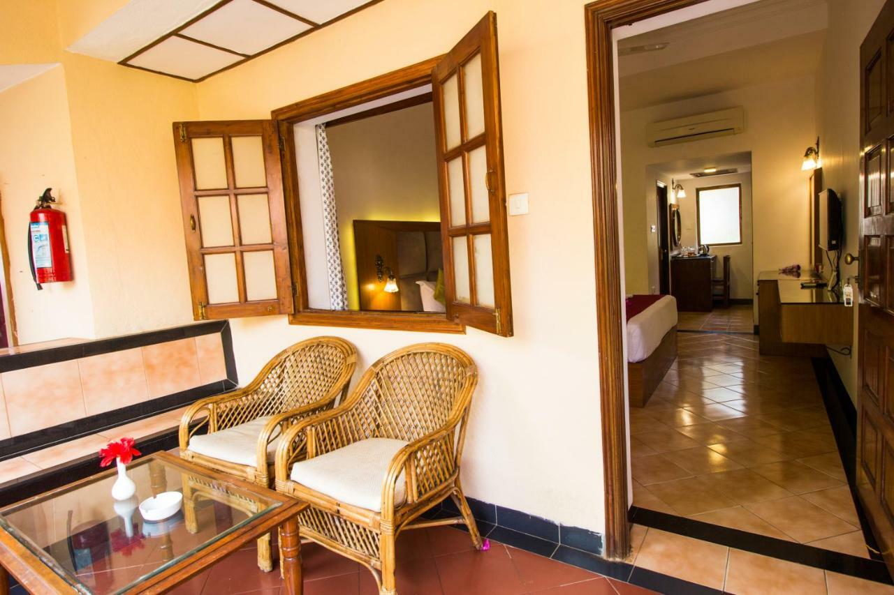 Shikara Beach Resort Cavelossim Kültér fotó